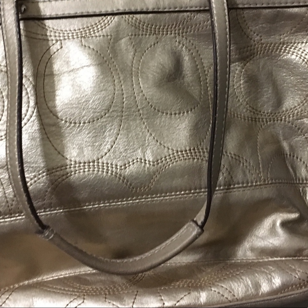 Coach Handbag Medium Size - Picture 3 of 4